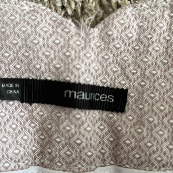 Shorts - Picture 4 of 4